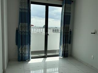 (7627) chung cư star tower, 58 m2, bao sổ hồng 1,520 tỷ. cho thuê được  8 triệu/tháng.