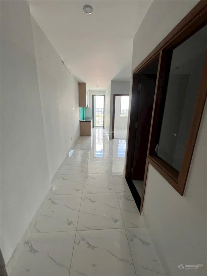 (7607) star tower, 54,6 m² giá  1,3 tỷ. có sổ hồng. nhận ký gửi 10 ngày bán xong. trân trọng!