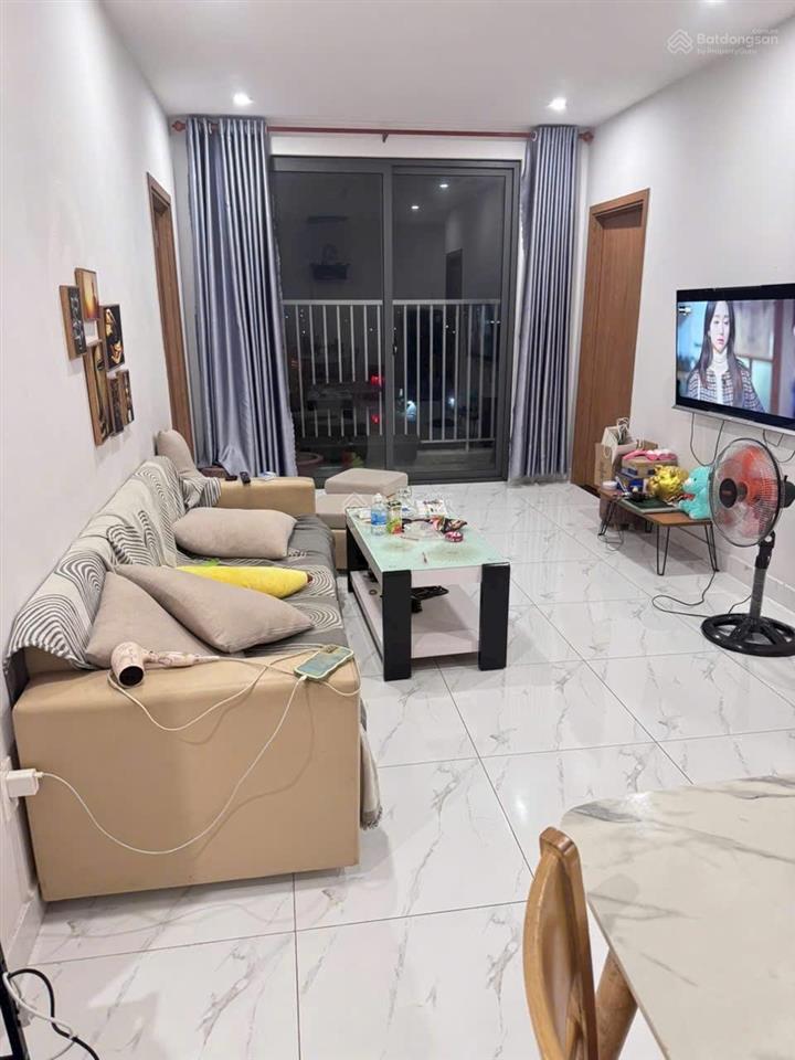 (7872b) star tower, 69 m² 3pn 2wc pk pb. có 3 hộ dân bán giá ngây thơ. mời dân buôn. trân trọng!