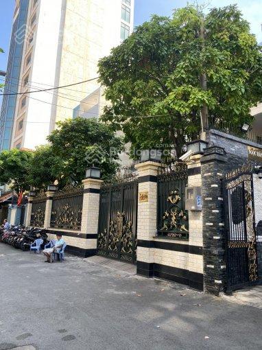 37.9 tỷ. nhà hxh huỳnh văn bánh, quân phú nhuận. dt 9 x 21m, 5 lầu thang máy