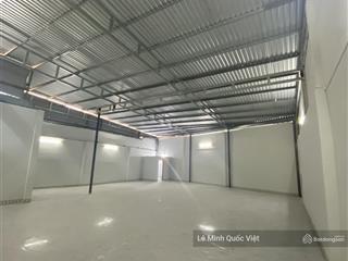 Cho thuê 400m2 mặt tiền tỉnh lộ 10 giá 38 triệu/tháng (thương lượng)