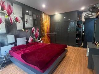 Mặt tiền bà hom q6 siêu hiếm ( 4.6/9.8 * 17 ) 3 lầu 20 tỷ