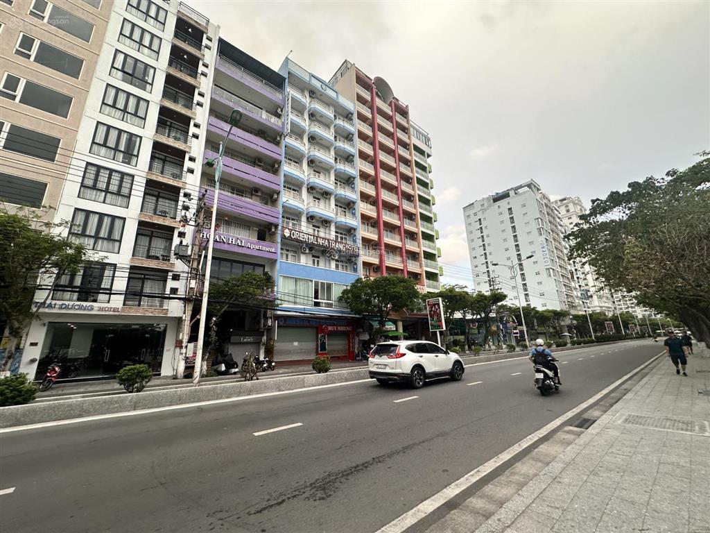 Khách sạn view biển đường trần phú lộc thọ/ nha trang / khánh hoà 65tỷ