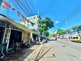 Căn góc c4 mt tô hiệu/ nha trang ( mấy bước chân là ra tới biển ) ngang 8m lý tưởng