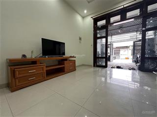 Nhà 3 tầng 1 tum tại hẻm dã tượng  hoàng diệu/ nha trang  ra biển chỉ 150m