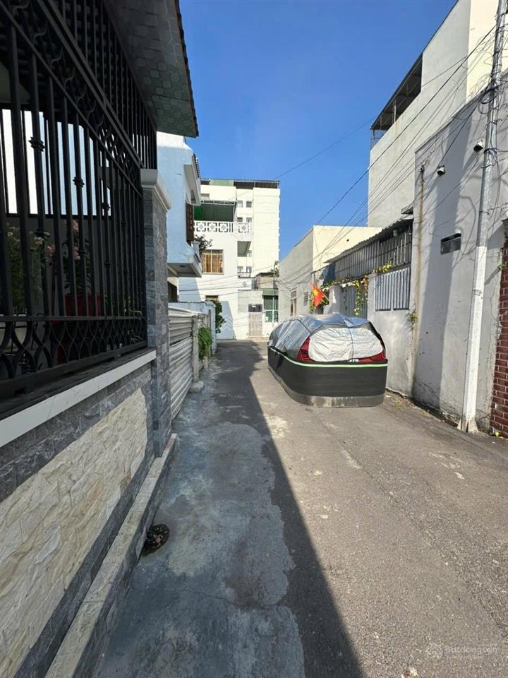 Bán nhà 3 tầng đường nguyễn biểu/ nha trang (ngang rộng 7.68m)