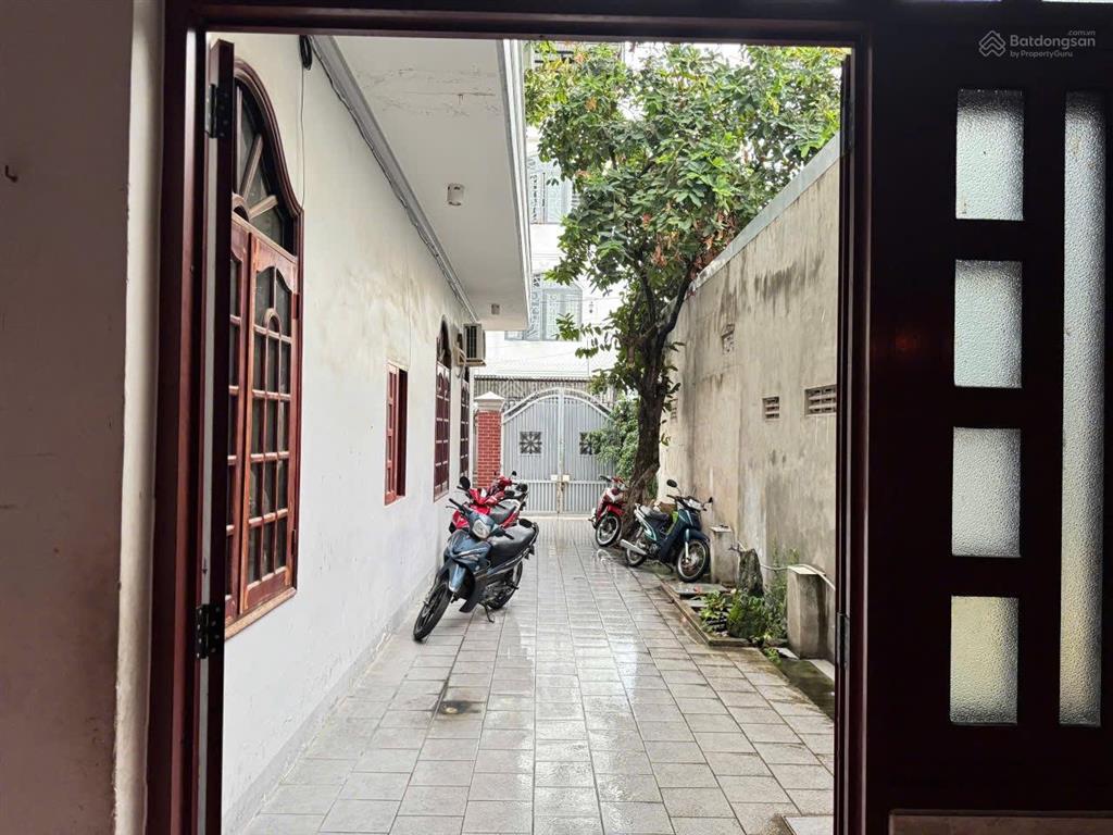 Bán nhà 3 tầng đường nguyễn biểu/ nha trang (ngang rộng 7.68m)