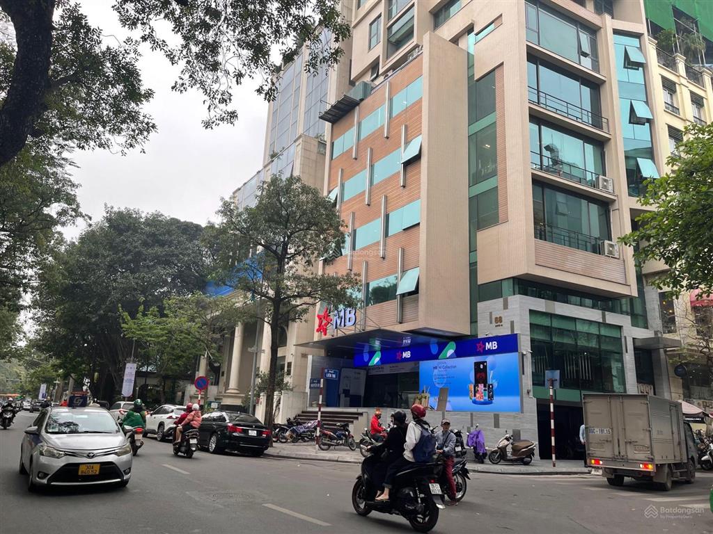 Bán gấp! toà nhà mặt phố lò đúc hai bà trưng 250m2 32mmt vip thuê 250tr/th 9 tầng phía hồ hoàn kiếm