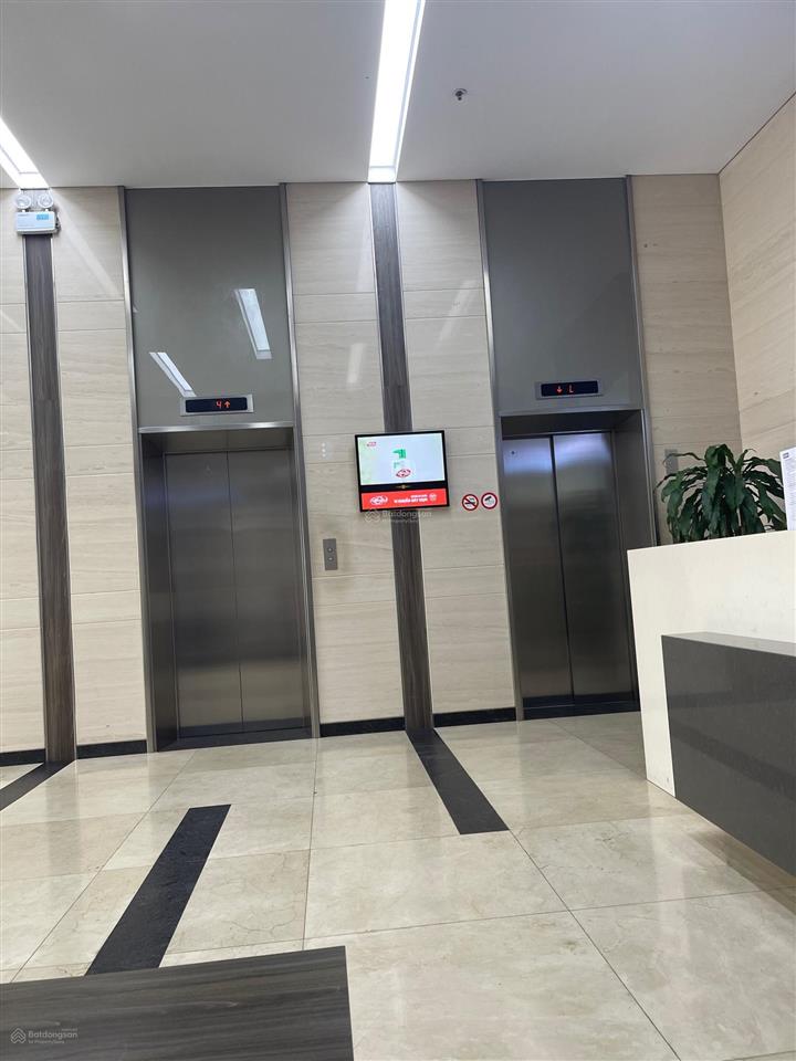 Bán gấp! toà nhà mặt phố lò đúc hai bà trưng 250m2 32mmt vip thuê 250tr/th 9 tầng phía hồ hoàn kiếm