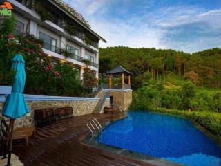Bán gấp khách sạn siêu vip sân golf tam đảo, bể bơi vô cực, view sân golf, tựa núi 39 tỷ 2500m2 gấp