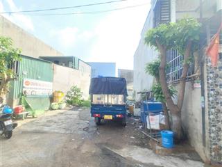 Bán đất 63,5m2 full thổ cư, xây dựng tự do, gần big c go dĩ an. giá 3,05tỷ