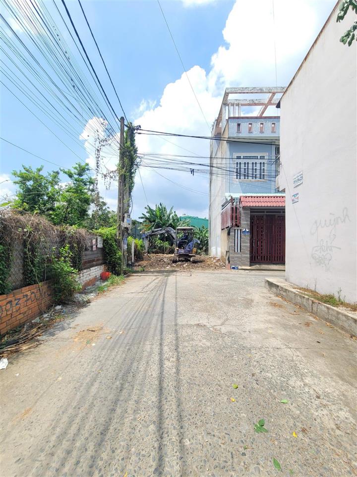 Bán đất mt đường nguyễn công trứ, full thổ cư