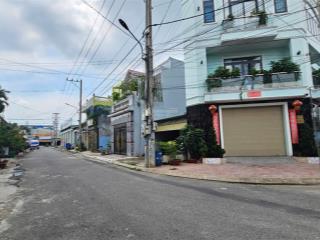 Bán lô góc 2 mặt tiền, khu dân cư, gần kcn visip 1