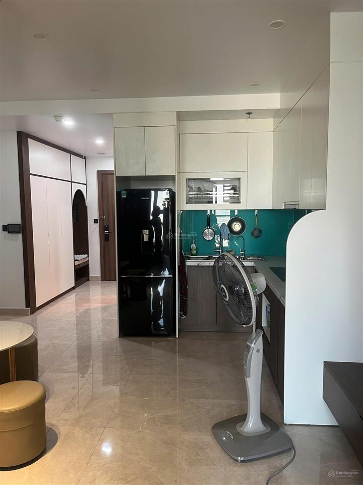 Chính chủ bán căn 1pn tầng 16 dự án brg hilton dt 48m2. full nội thất, view cầu hoàng văn thụ