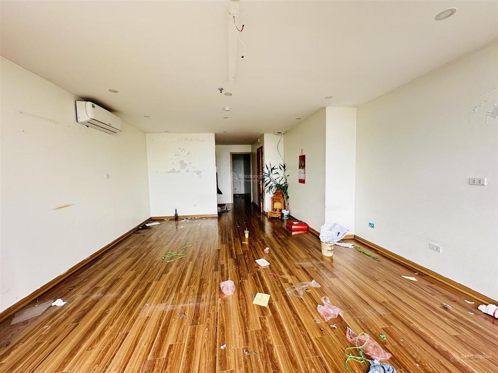 Văn phòng tại 227 phạm văn đồng. 60m2 giá thuê 7 triệu/tháng