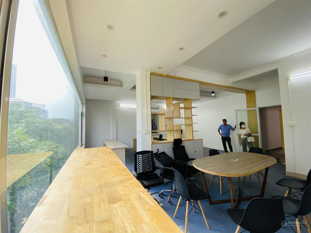 Văn phòng 60m² tại số 11 thọ tháp  cầu giấy, giá 9 triệu/th