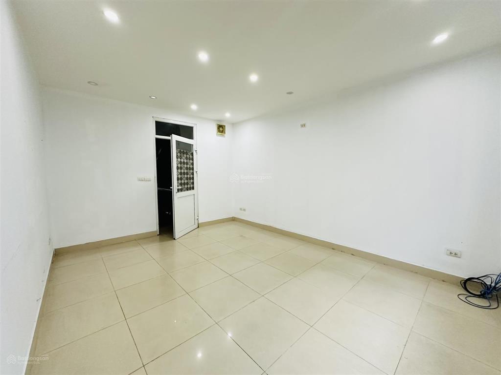 Văn phòng tại ba đình diện tích 25m² giá chỉ 3.5 triệu