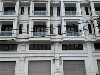 Bán nhà phố thương mại, 400m2, 5 tầng, sổ hồng riêng, mặt tiền chợ truyền thống  chợ an sương