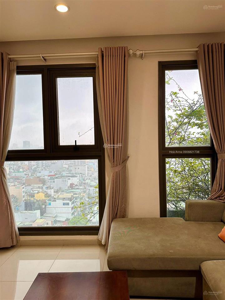 Bán gấp căn 2pn, 2wc, full nội thất, view sông sài gòn rất đẹp, có hđ thuê 26tr  sổ hồng sẵn