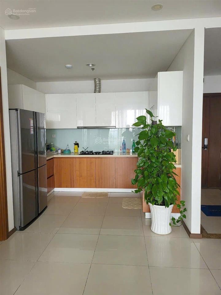 Bán căn 2pn, 105m2, thảo điền pearl, tầng cao, full nội thất, view sông sài gòn, quận 1  sổ hồng