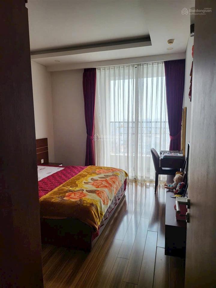 Bán căn 2pn, 105m2, thảo điền pearl, tầng cao, full nội thất, view sông sài gòn, quận 1  sổ hồng