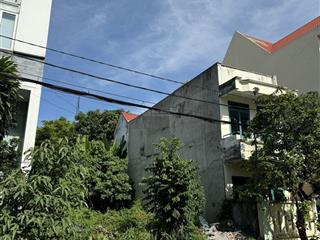 Cần bán lô đất khu dân cư cáo cấp, gần rạch xuyên tâm dt 5x20m vuông vức giá 10.9 tỷ tl
