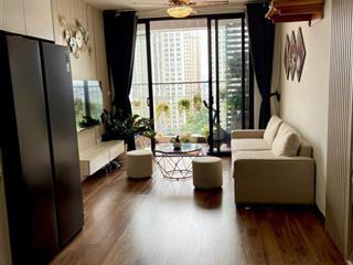 Cần bán căn 2 ngủ 64,5 m2 tại phú thịnh green park hà cầu hà đông.