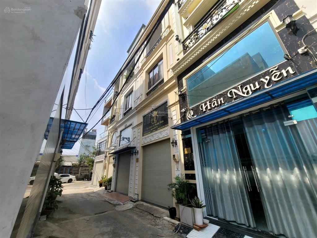 Bán lô đất hẻm oto htp. giá 6 tỷ kdc hiện hữu.  0855 548 ***