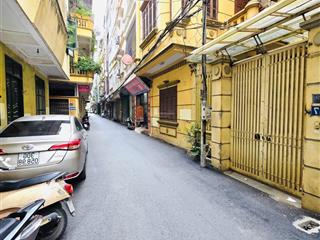 Cần vốn  bán gấp nhà xuân thuỷ  ôtô tránh  2 thoáng  70m ra phố  dt 64m2