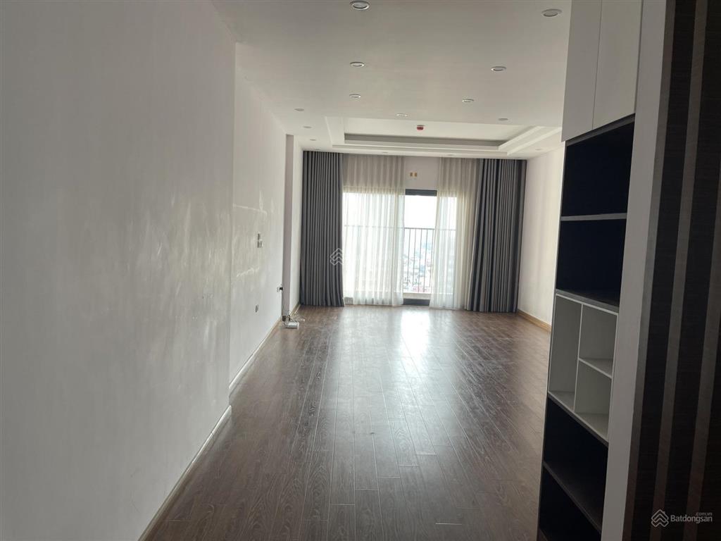 Bán căn góc golden west 3pn + 1 diện tích 107m2, giá bán nhanh.  0961 995 ***