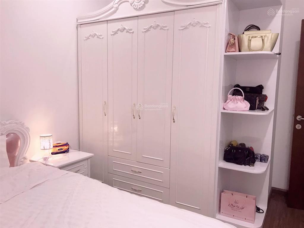 Bán căn eco lake view 2pn full nội thất giá 5,9 tỷ.  0961 995 ***