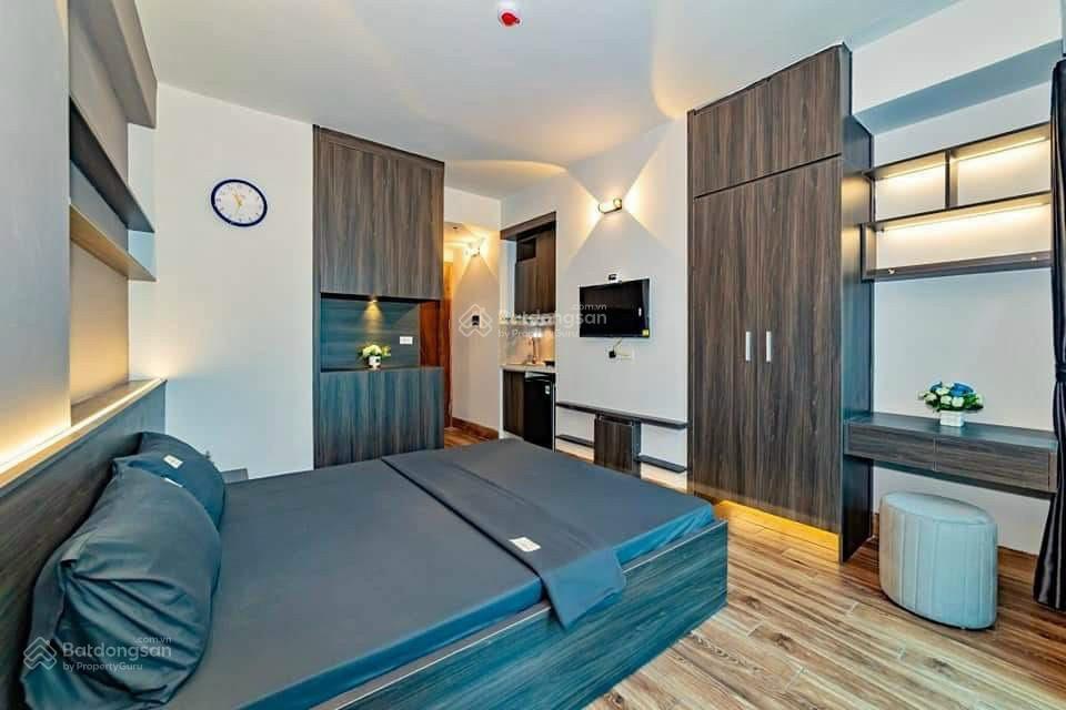 Chính chủ cần cho thuê nhà mới xây văn cao dt 45m2 x 5 tầng, mặt tiền 5m, ô tô đỗ cửa. gía 13tr/th