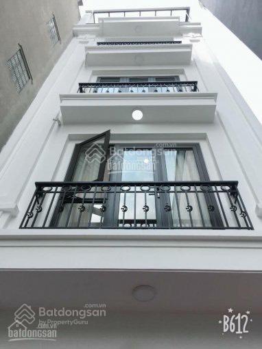 Cho thuê nhà phân lô nguyễn chí thanh, dt 55m2 x 5 tầng, mặt tiền 4m, 2 ô tô tránh. giá 22tr/th