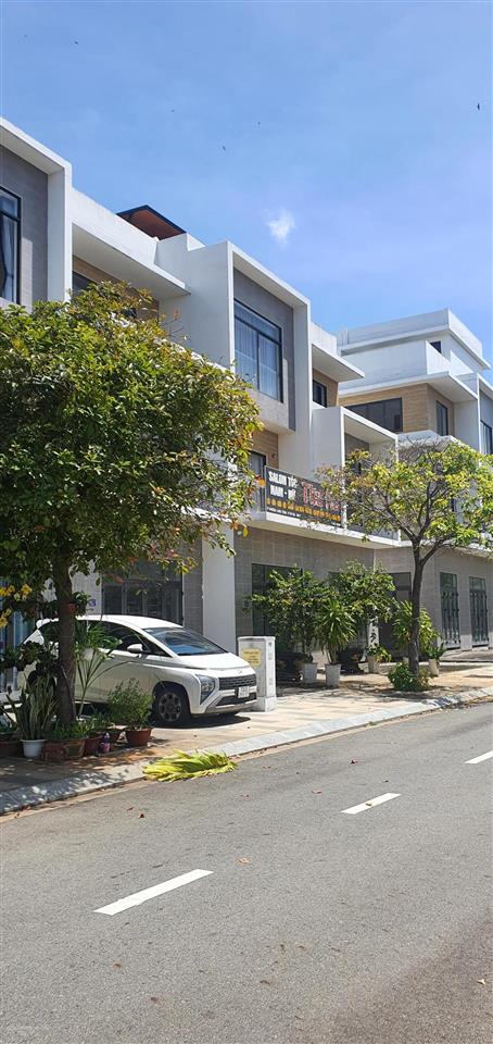 Bán nhà phố compound barya citi, giá 3.2 tỷ, 95m2, bà rịa, vũng tàu