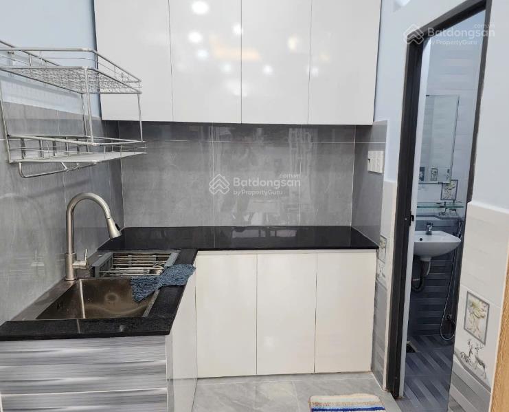 Bán nhà riêng tỉnh lộ 10, bình tân  30 m²  nhà mới + full thổ cư  1,75 tỷ