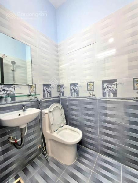 Bán nhà riêng tỉnh lộ 10, bình tân  30 m²  nhà mới + full thổ cư  1,75 tỷ