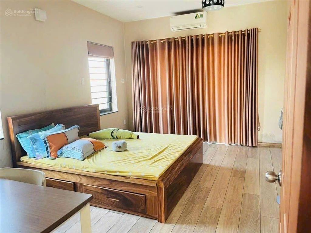 Biệt thự 4 tầng 9x22m khu vip bên sông hiệp bình chánh, thành phố thủ đức