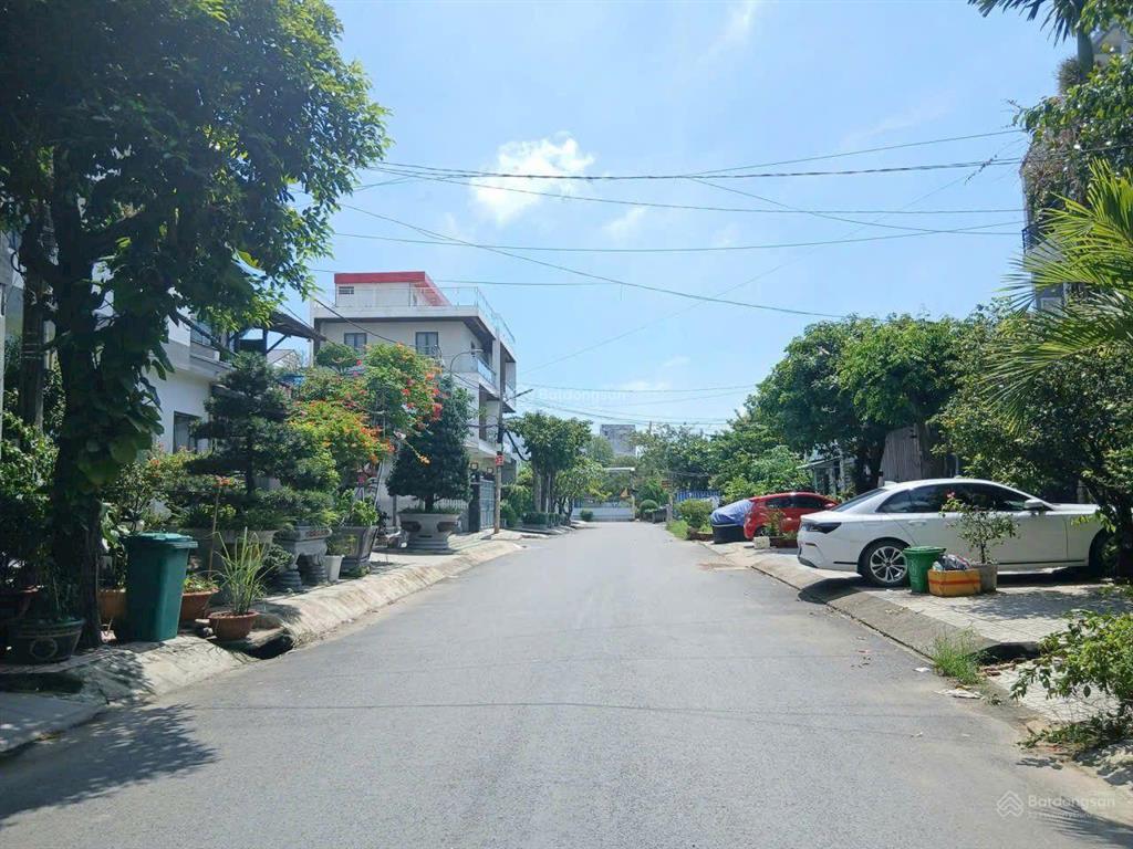 Biệt thự 4 tầng 9x22m khu vip bên sông hiệp bình chánh, thành phố thủ đức