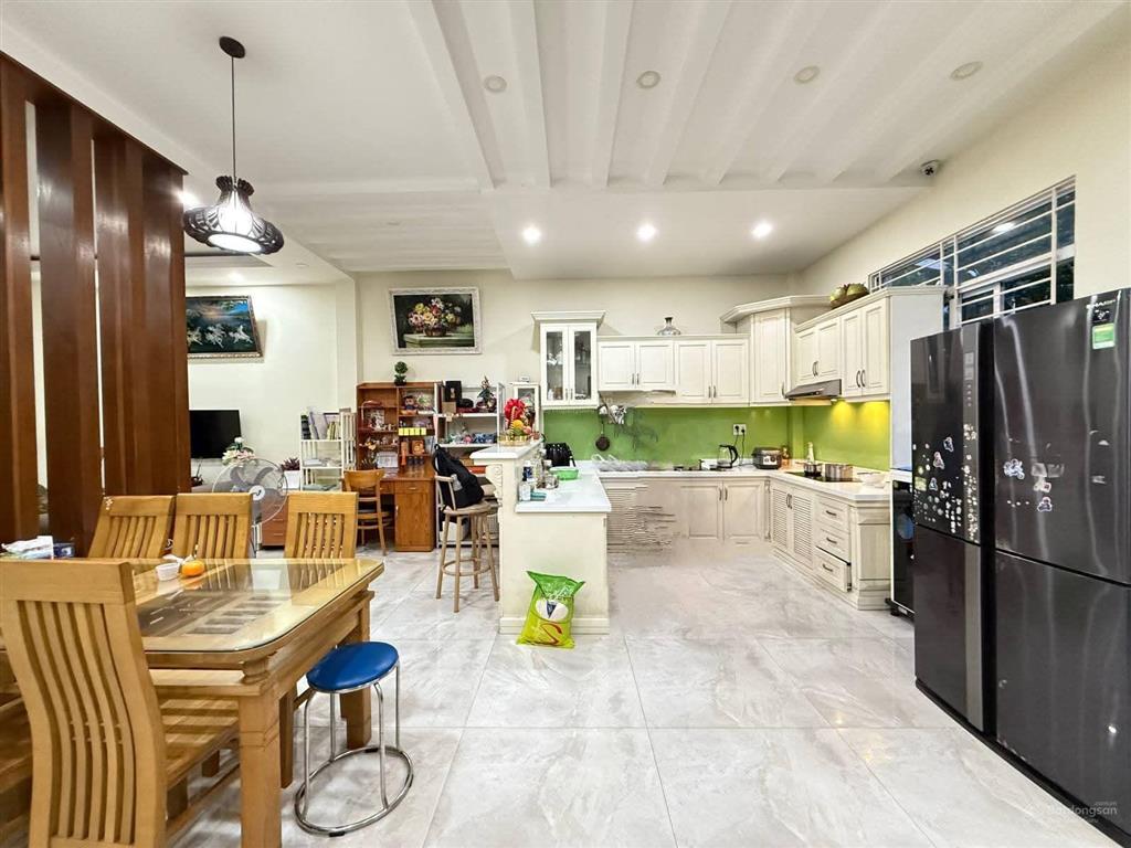 Biệt thự 3 tầng 8x14,5m khu gia hòa phước long b, thủ đức