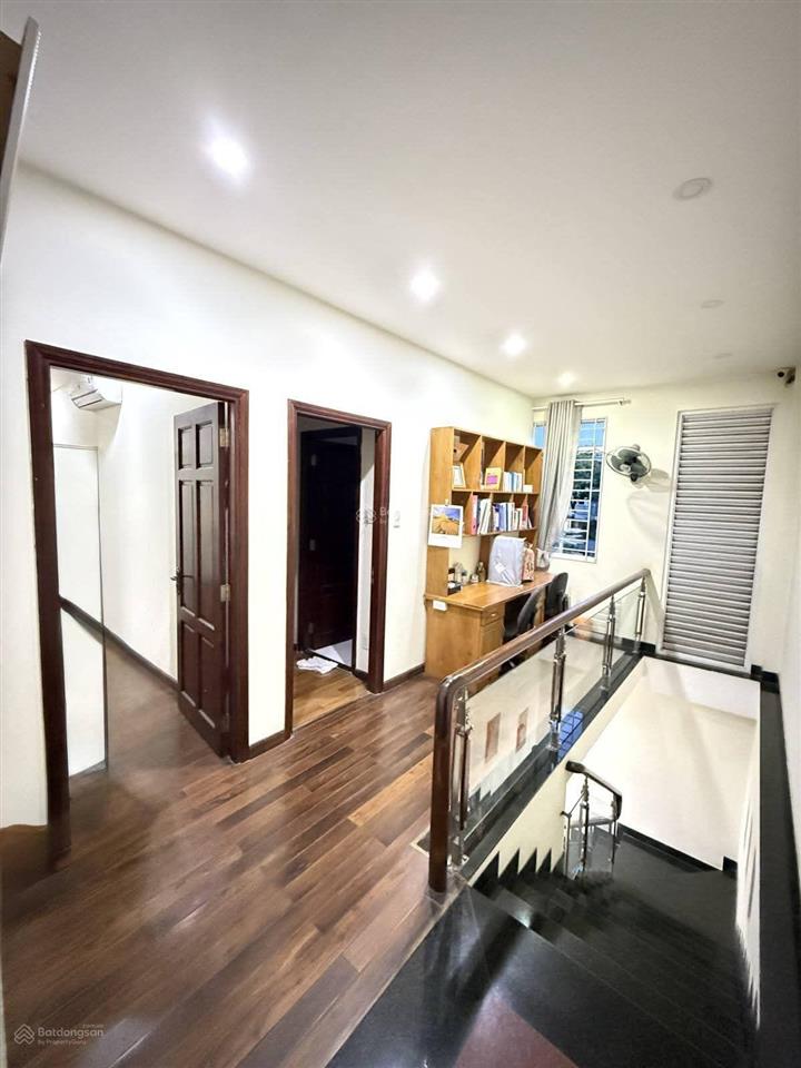 Biệt thự 3 tầng 8x14,5m khu gia hòa phước long b, thủ đức