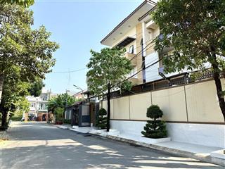 Bán đất trống 7,9x21,5m2 đường rộng 12m linh trung, thủ đức.