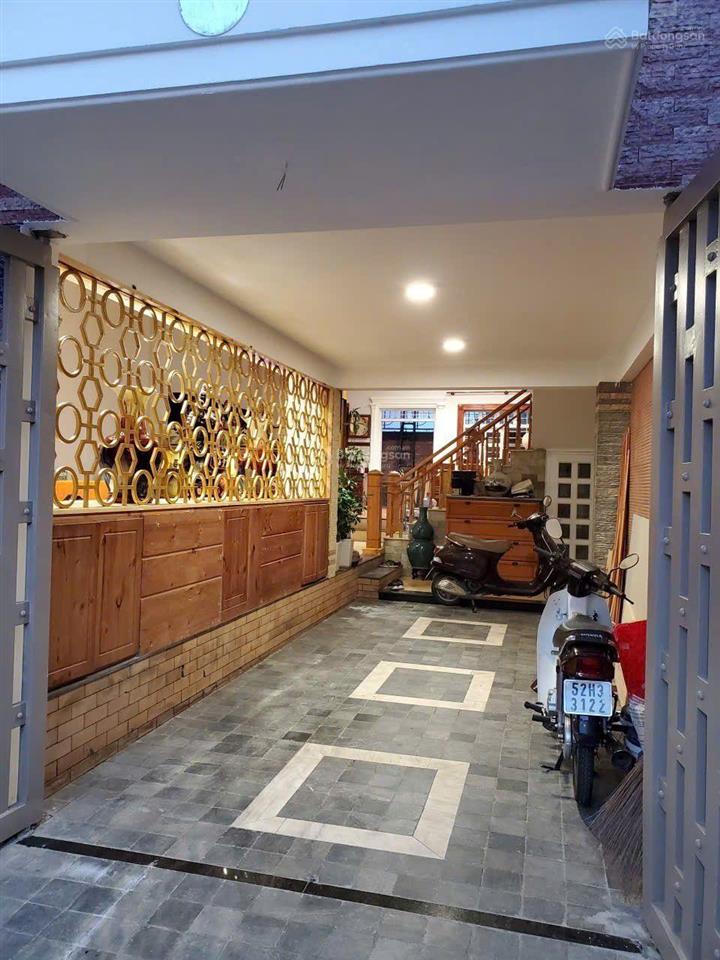 Biệt thự 5 tầng 8x20m2 mặt tiền bên sông hiệp bình chánh, thủ đức