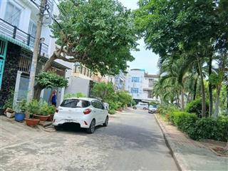 Bán đất tặng nhà 6x20m2 mặt tiền đường linh tây, thủ đức