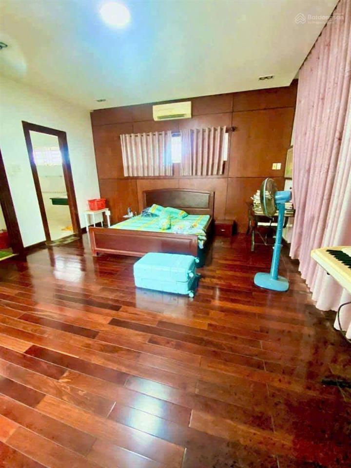 Biệt thự mặt tiền 10x22m2 mặt tiền kinh doanh
trương văn thành, hiệp phú, thủ đức