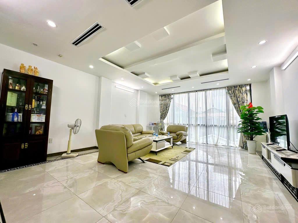 Bán nhà đối diện kđt park city 5 tầng 60 m2 ô tô tránh giá 12 tỷ