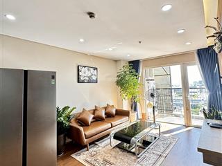 Chủ bán nhanh căn hộ 2pn fhome  căn góc view đẹp. cho thuê giá cao.  xem nhà 0969 269 ***