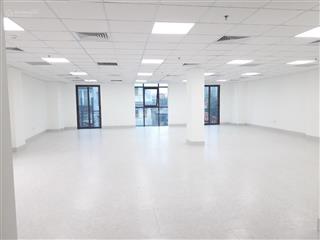 Cho thuê văn phòng tại phố huế, 85 triệu, 200m2, mặt tiền 14m hàng hot