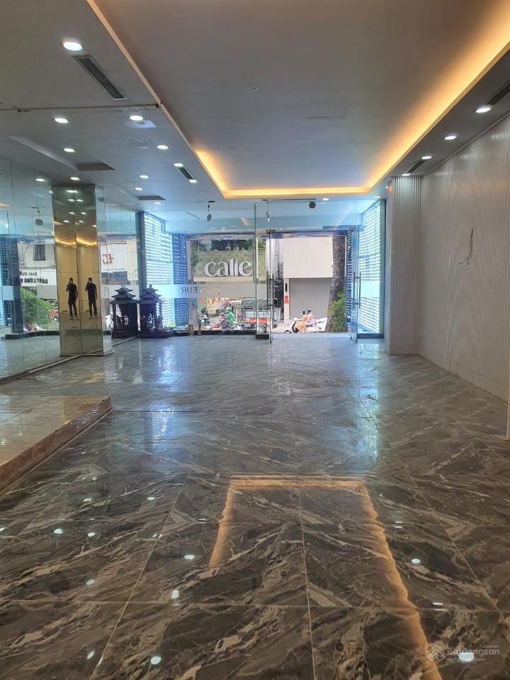 Cho thuê văn phòng 150m2, 40 triệu, tại bà triệu, lê đại hành, hai bà trưng, hà nội