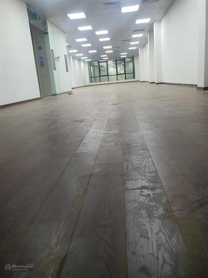 Cho thuê văn phòng 150m2, 40 triệu, tại bà triệu, lê đại hành, hai bà trưng, hà nội