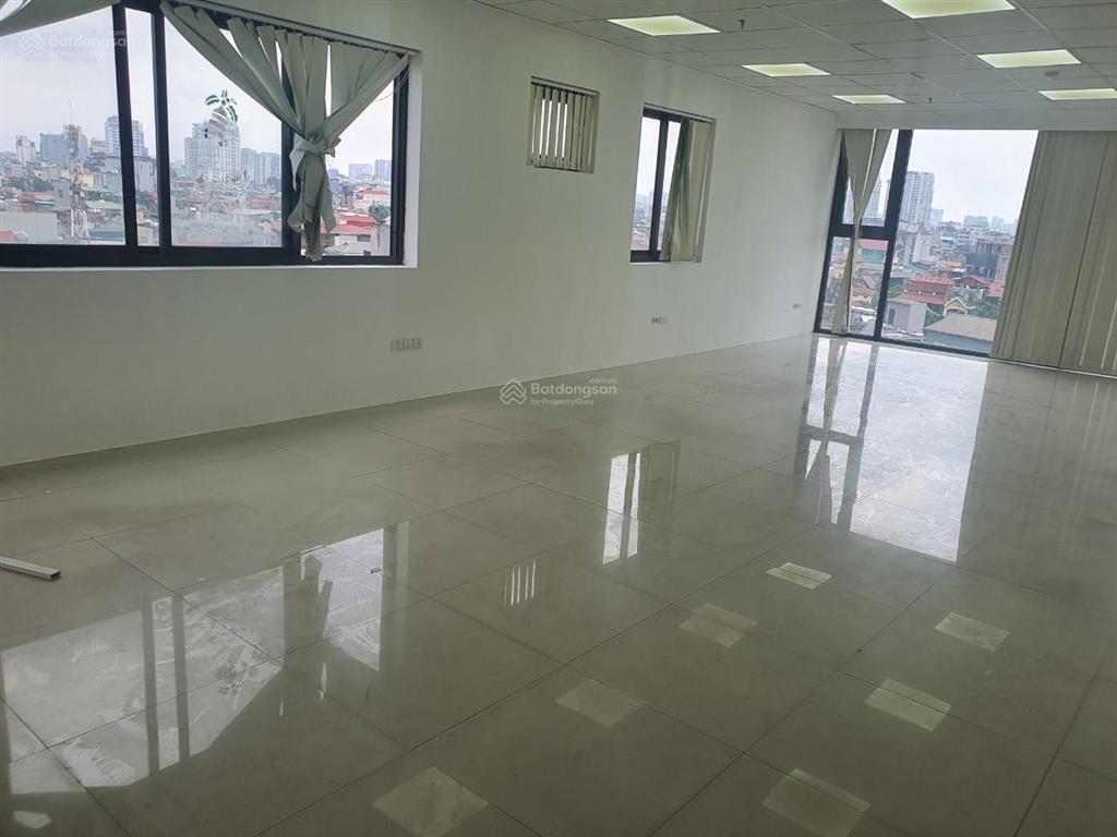 Cho thuê văn phòng tại võ văn tần, 30 triệu/th, 90 m2